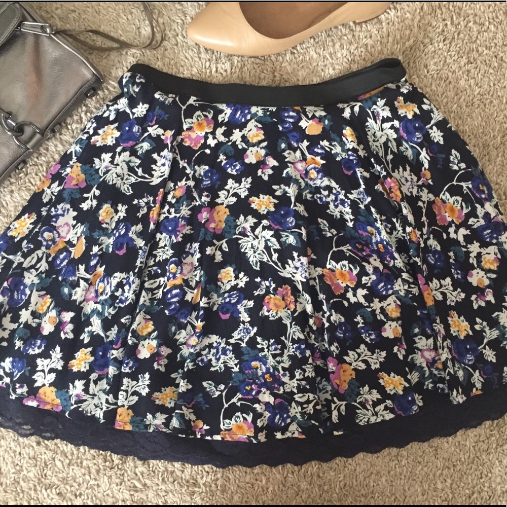 Floral skirt with lace slip